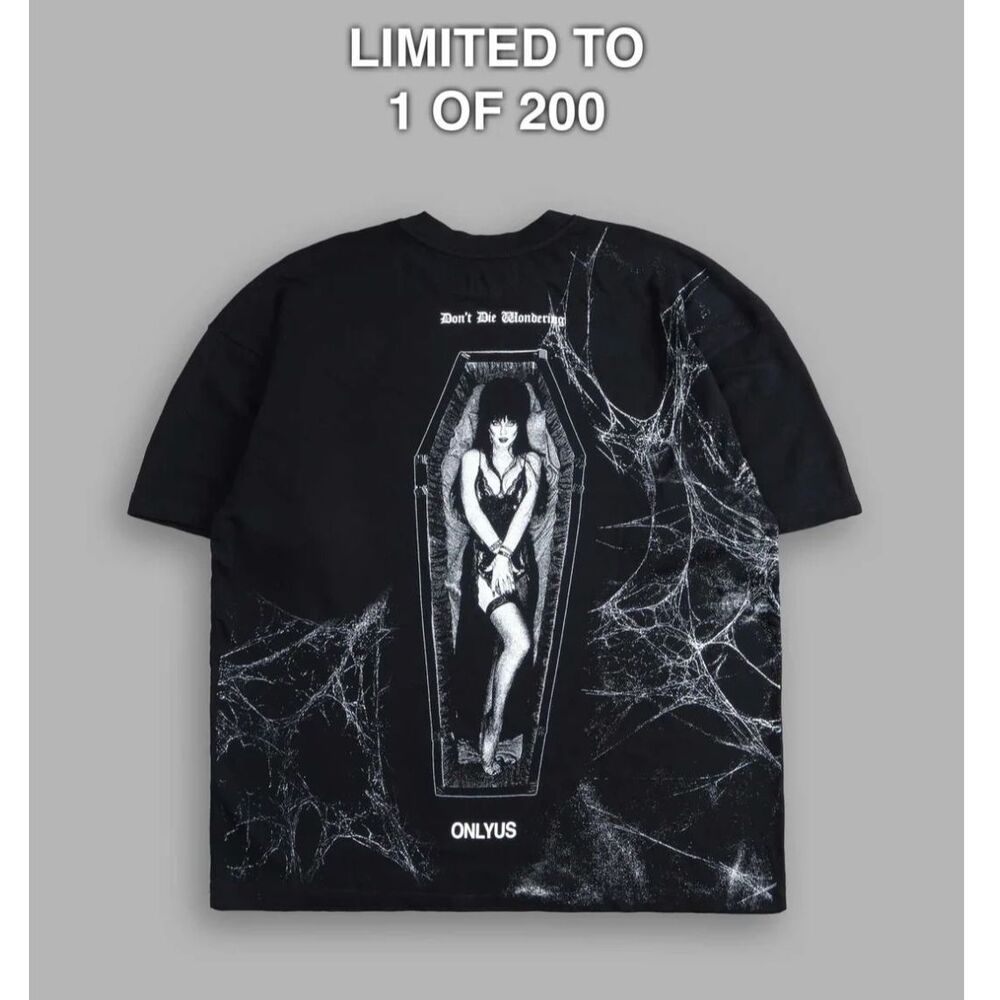 Darc Sport Haunted Mystery Side by Side Elvira Tee - Medium